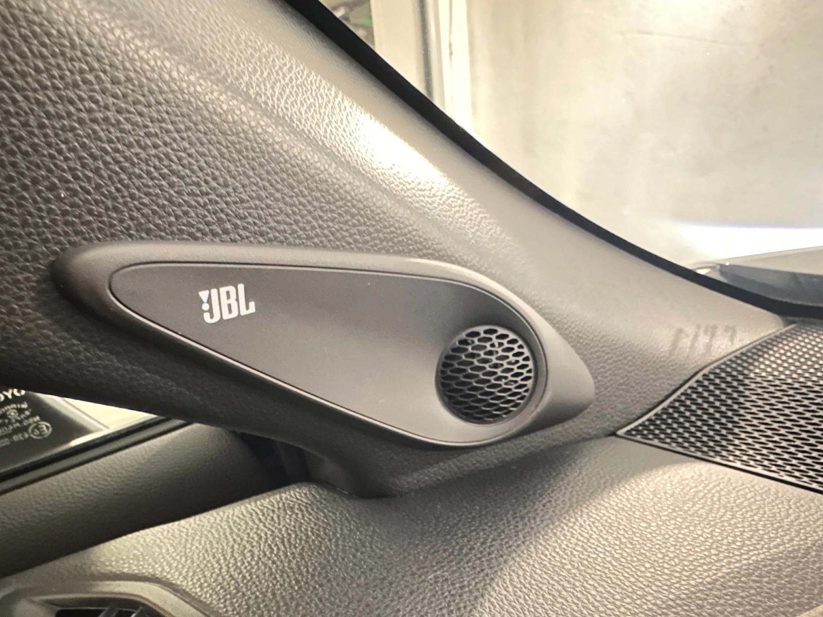 Toyota Corolla Cross 2.0 Lounge-4x4-Pano-JBL-360 Camera--!!! | Mobile.bg   15