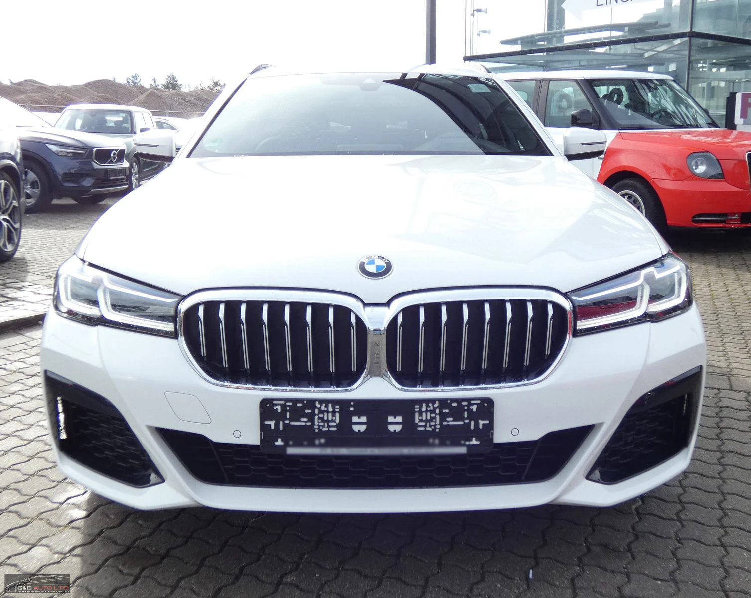 BMW 520 MILD/198HP/M-SPORT/NAVI/PANO/CAM/827b - изображение 2