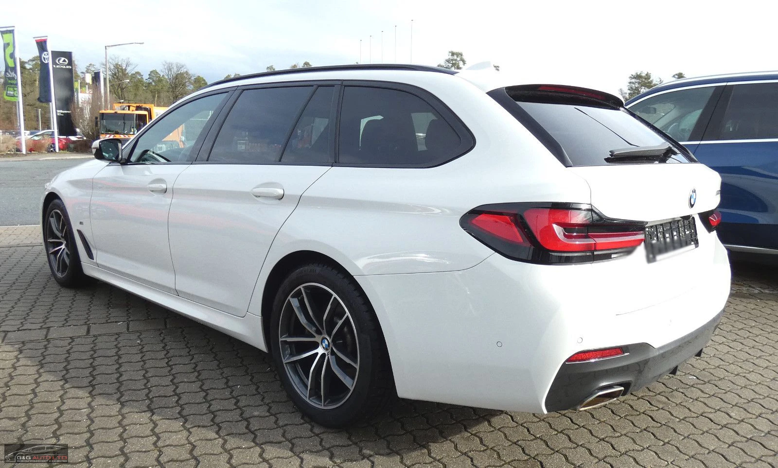 BMW 520 MILD/198HP/M-SPORT/NAVI/PANO/CAM/827b - изображение 3