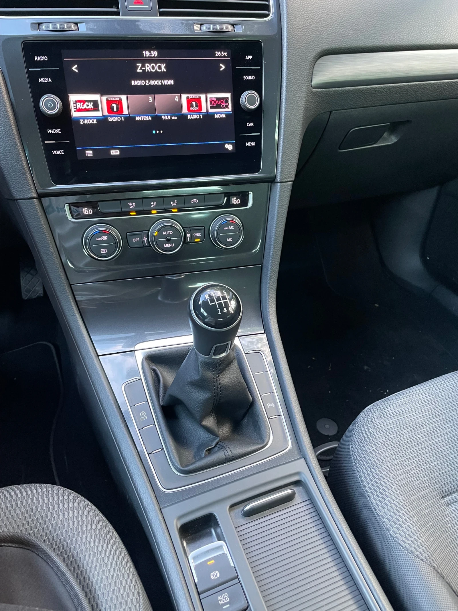 VW Golf  - изображение 9