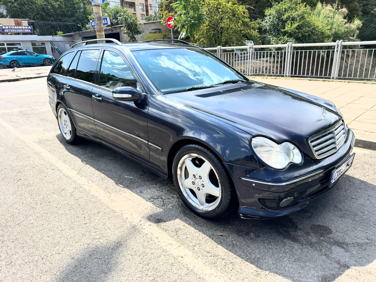 Mercedes-Benz C 320 3.0CDI/AMG-PAKET/FACE-LIFT - изображение 2