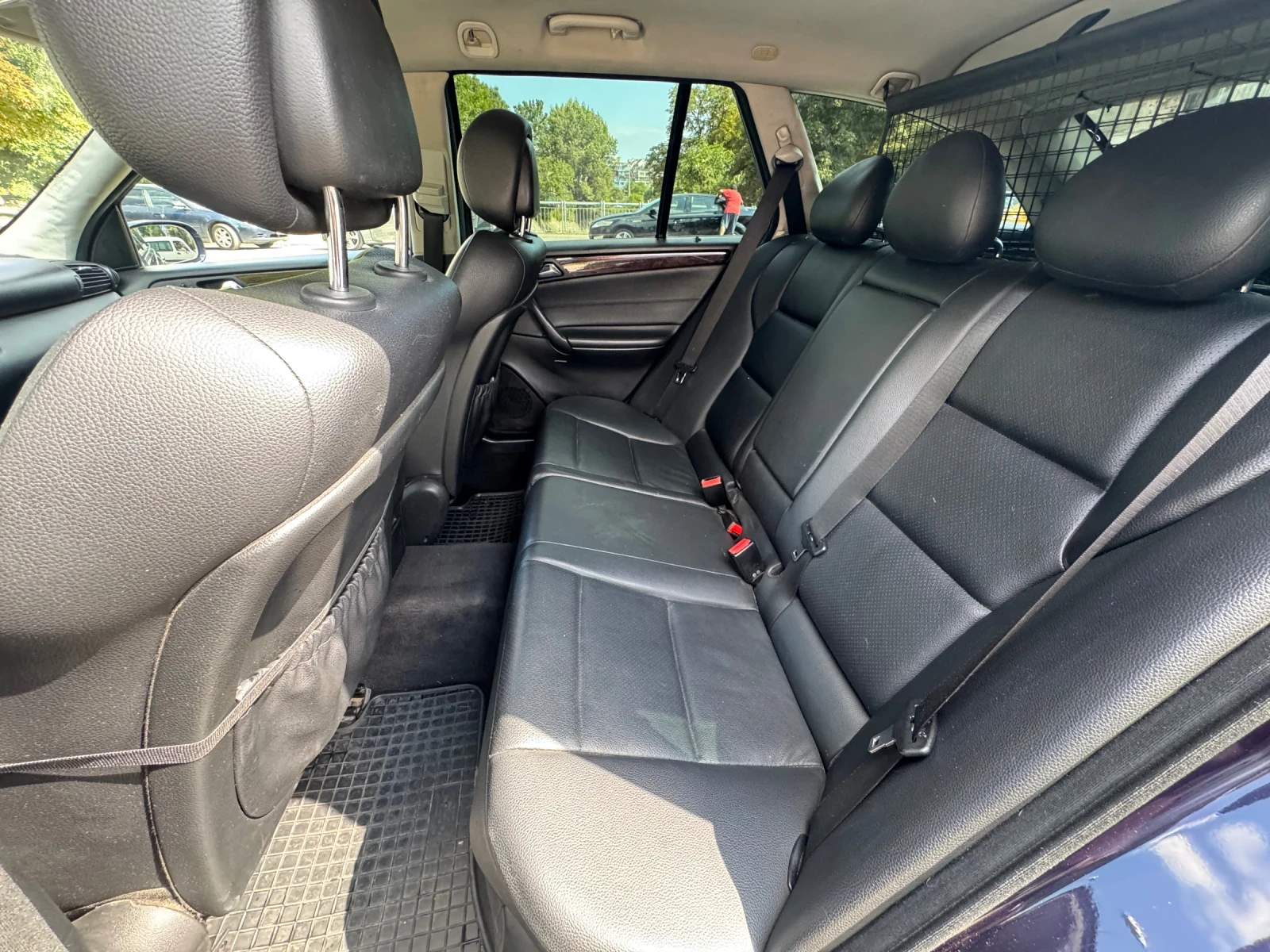 Mercedes-Benz C 320 3.0CDI/AMG-PAKET/FACE-LIFT - изображение 8
