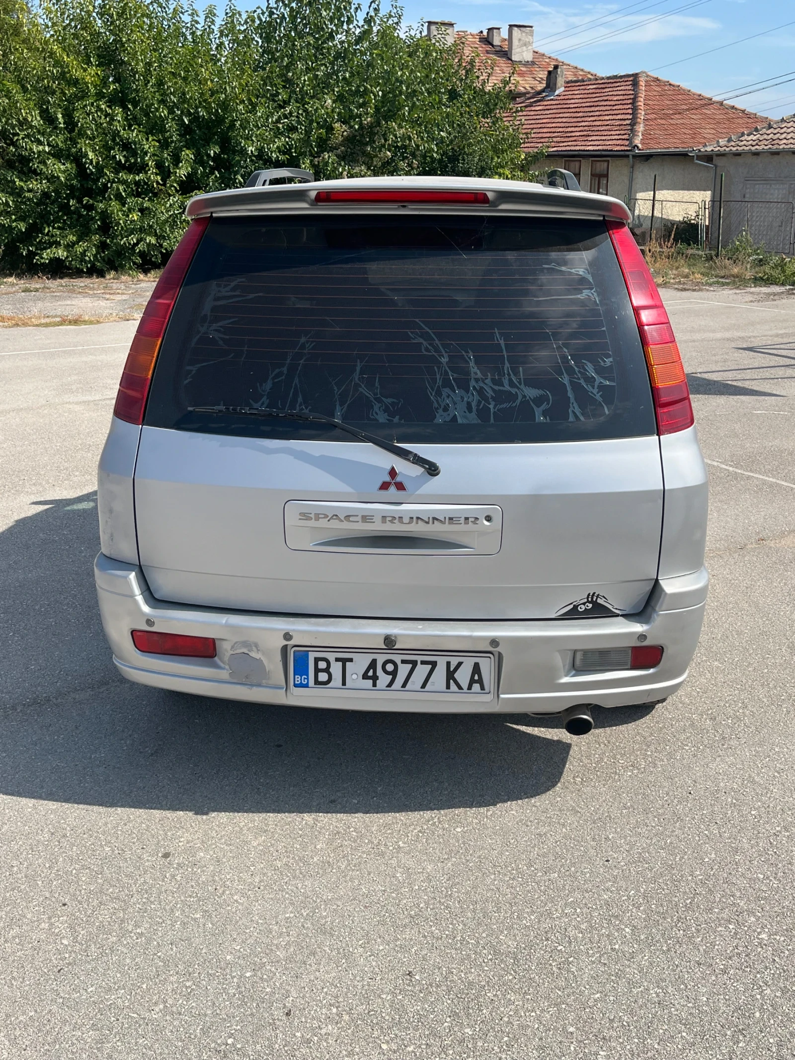 Mitsubishi Space runner  - изображение 3
