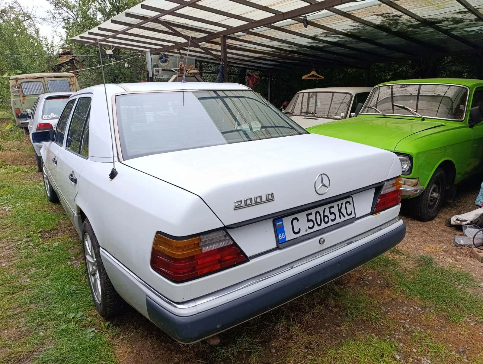 Mercedes-Benz 124 2000 - изображение 2