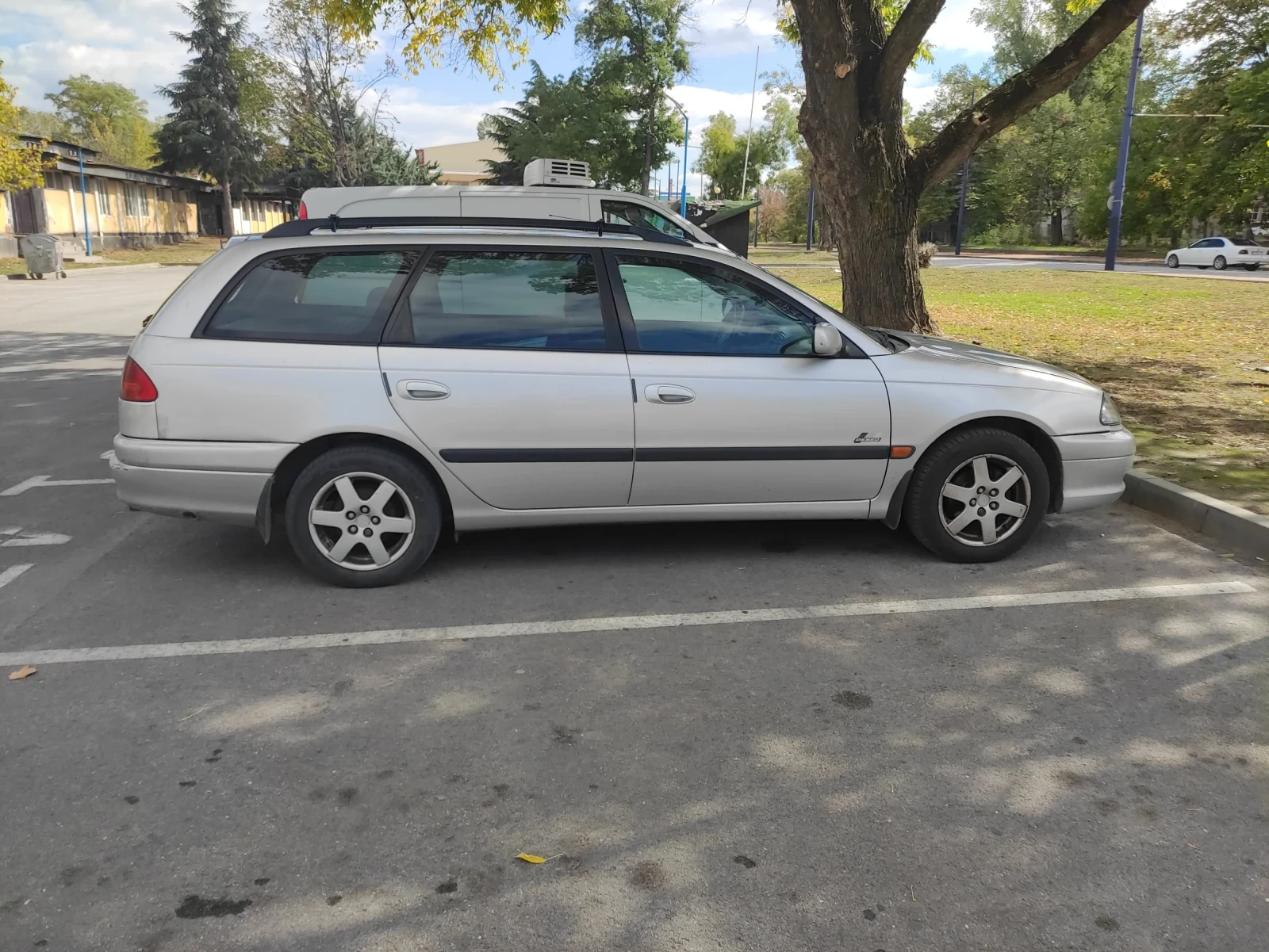Toyota Avensis AT220L - изображение 5