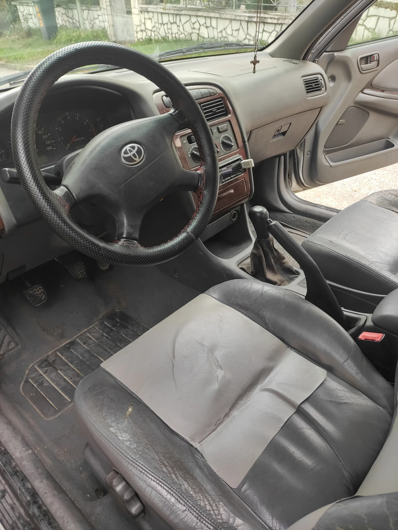 Toyota Avensis AT220L - изображение 9
