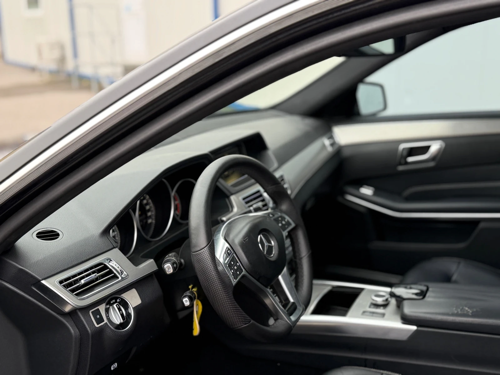 Mercedes-Benz E 350 * AMG* ��� ����* ILS* ���*  | Mobile.bg � ����������� 10