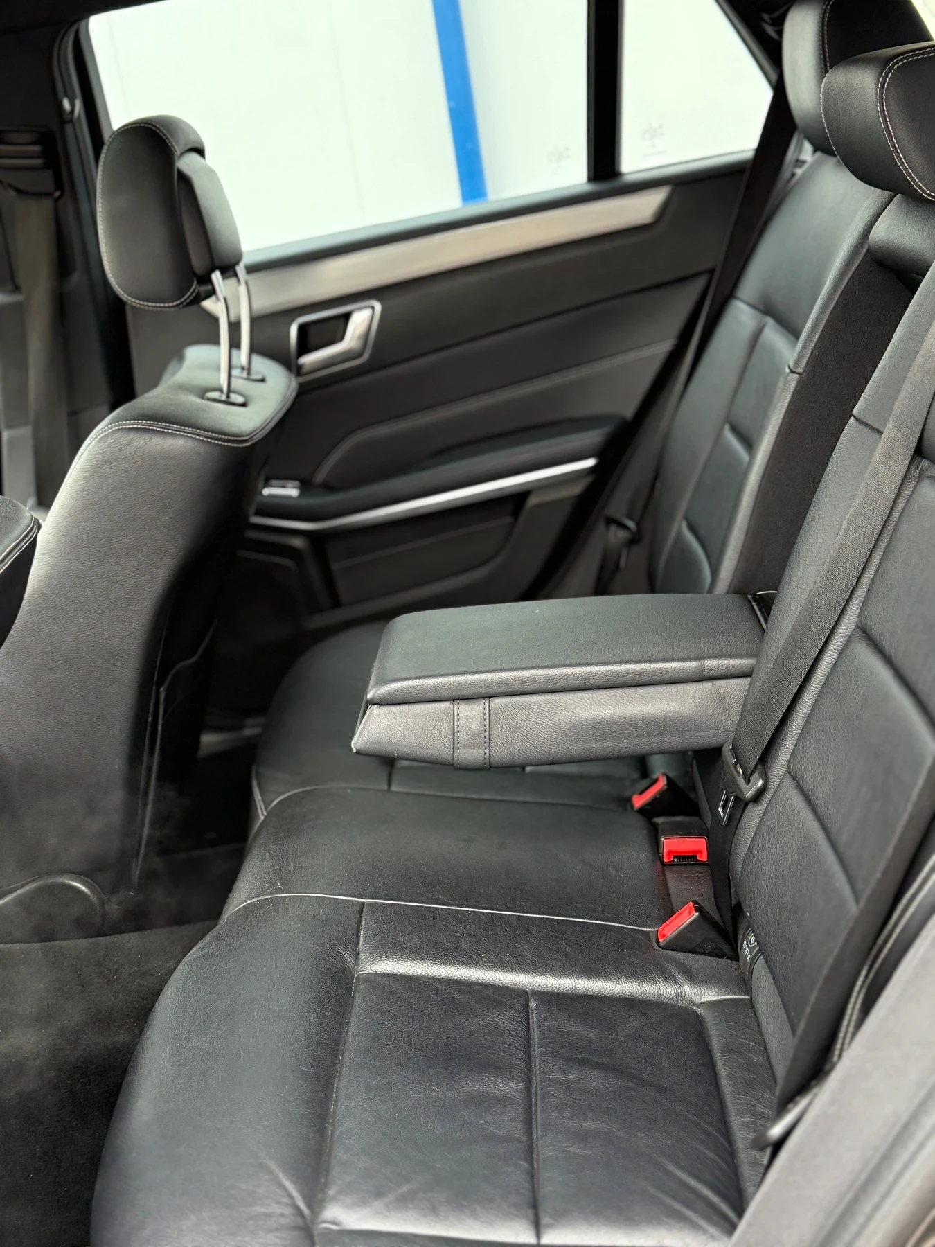 Mercedes-Benz E 350 * AMG* ��� ����* ILS* ���*  | Mobile.bg � ����������� 9