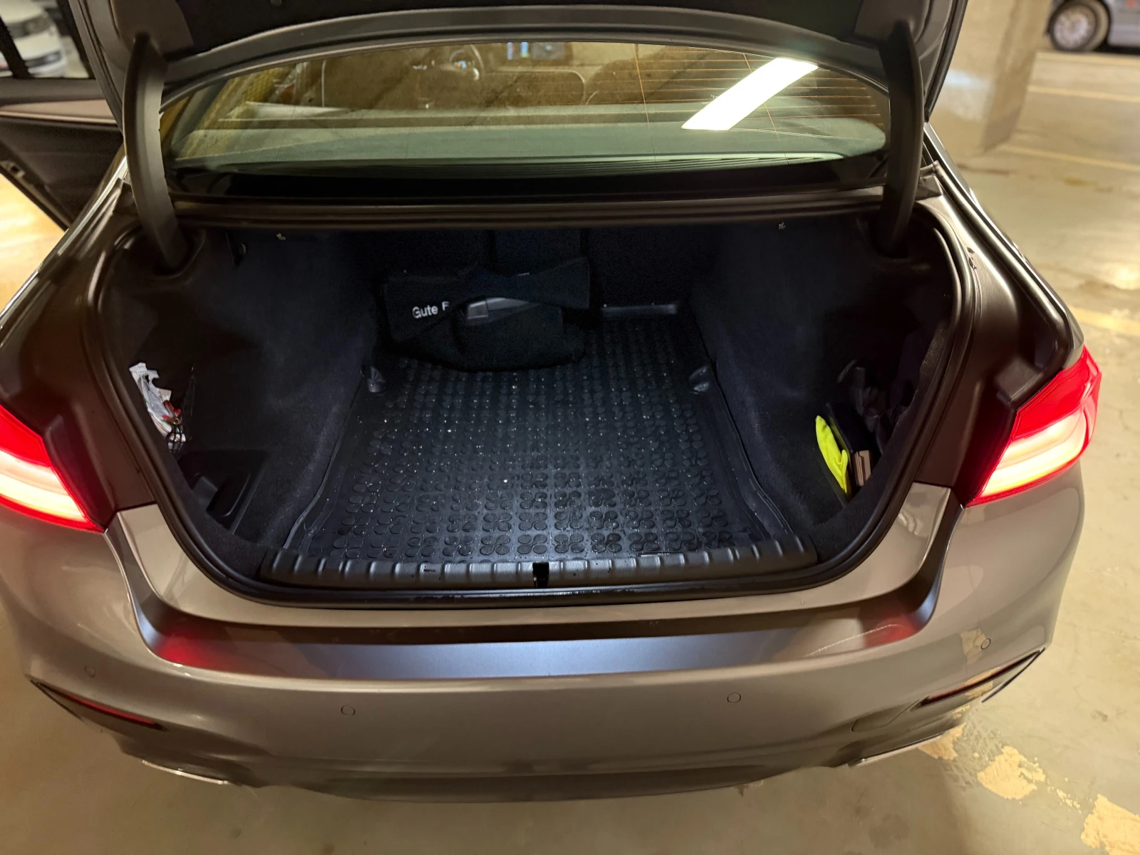 BMW 520 520d xDrive - изображение 4