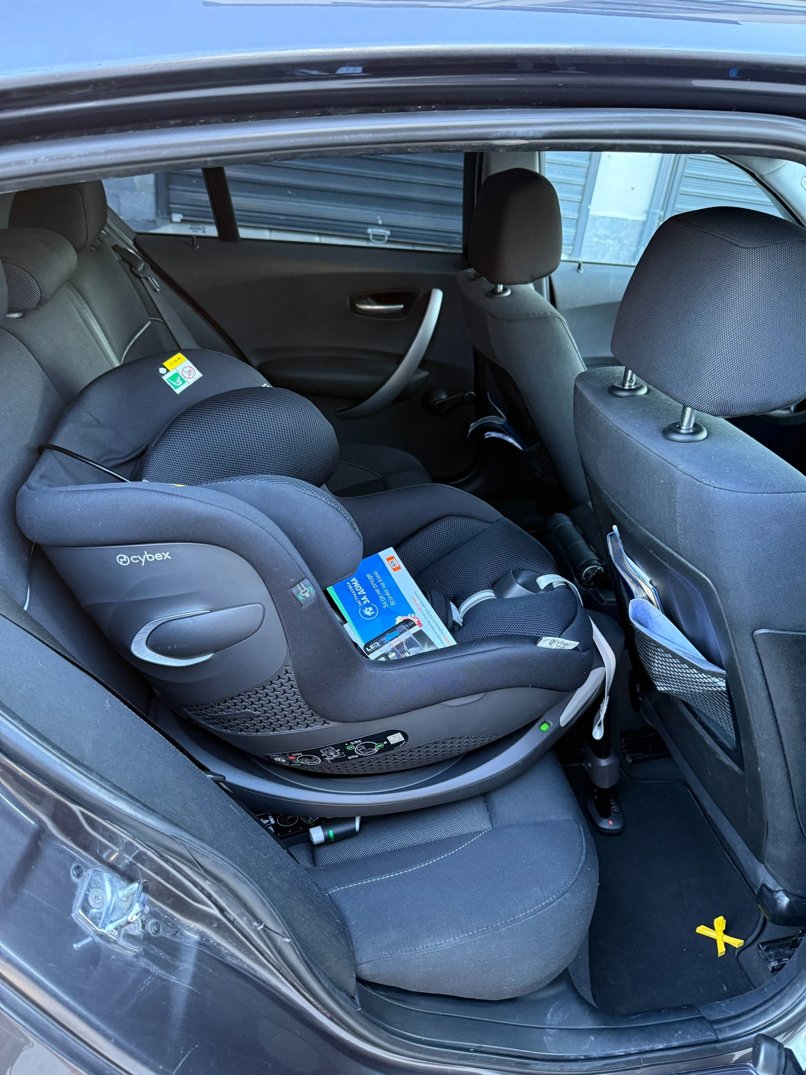 BMW 118, снимка 8 - Автомобили и джипове - 53795771