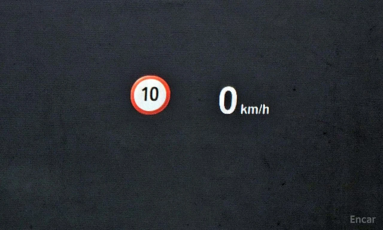 BMW 330 * M-SPORT* SHADOW* ДИГИТАЛНО ТАБЛО* ШИБИДАХ* HEAD-, снимка 17 - Автомобили и джипове - 54301998