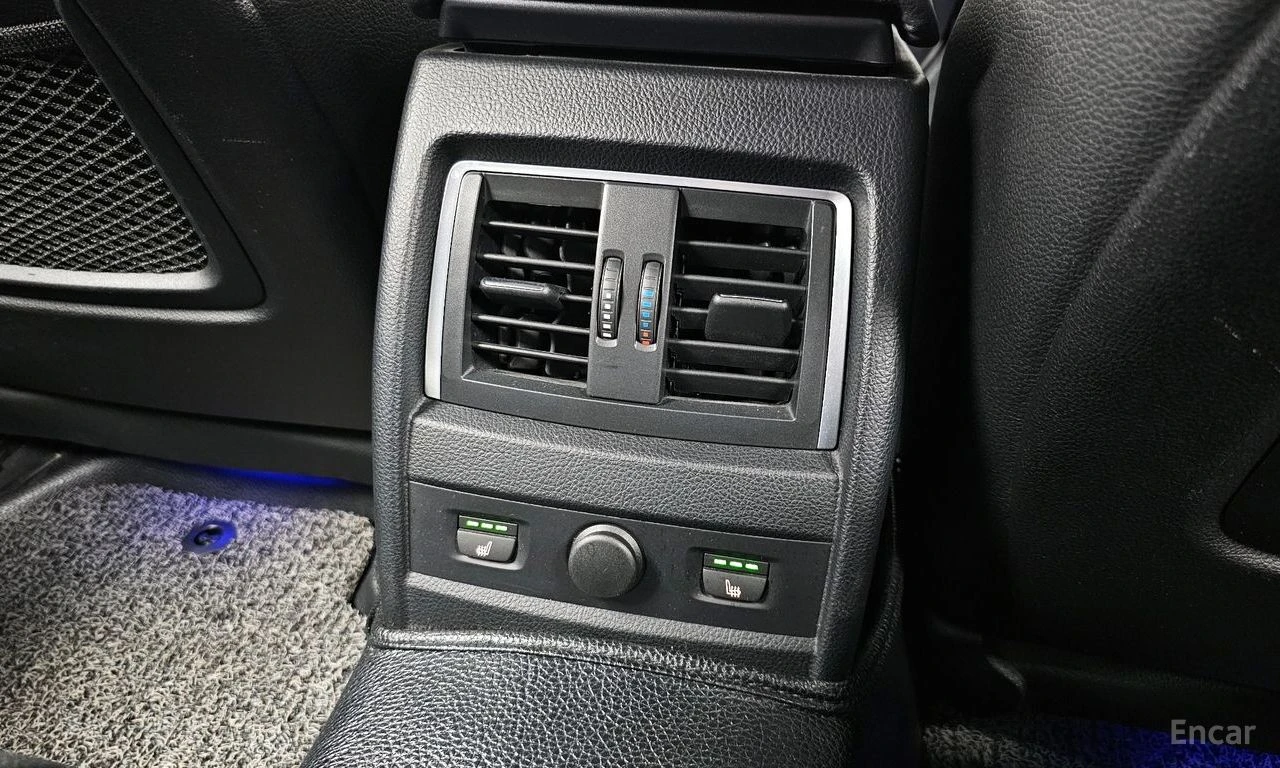 BMW 330 * M-SPORT* SHADOW* ДИГИТАЛНО ТАБЛО* ШИБИДАХ* HEAD-, снимка 16 - Автомобили и джипове - 54301998