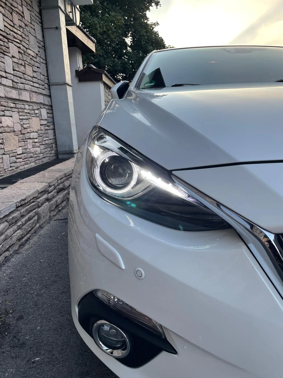 Mazda 3 Skyactiv-D 2.2, снимка 8 - Автомобили и джипове - 54313012