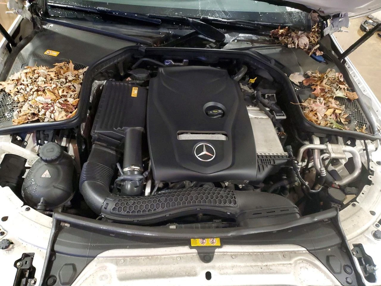 Mercedes-Benz C 300 4MATIC* COUPE* BURMESTER* КАМЕРИ* ПАНО* ПОДГРЕВ* , снимка 11 - Автомобили и джипове - 54478171