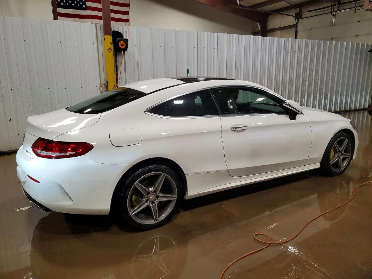 Mercedes-Benz C 300 4MATIC* COUPE* BURMESTER* КАМЕРИ* ПАНО* ПОДГРЕВ* , снимка 5 - Автомобили и джипове - 54478171