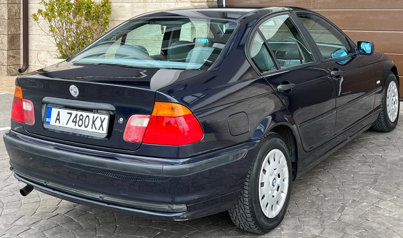 BMW 318 1.8I/AUTOMAT, снимка 5 - Автомобили и джипове - 54531068