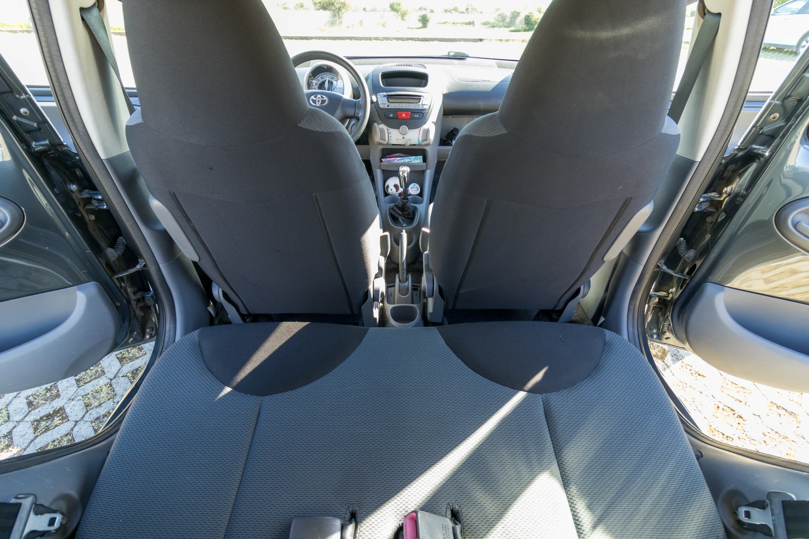 Toyota Aygo, снимка 10 - Автомобили и джипове - 54718477