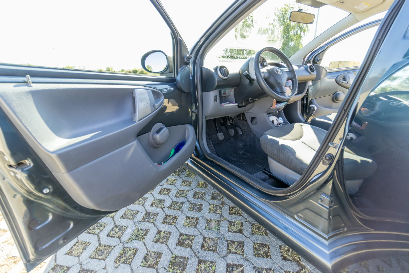 Toyota Aygo, снимка 15 - Автомобили и джипове - 54718477