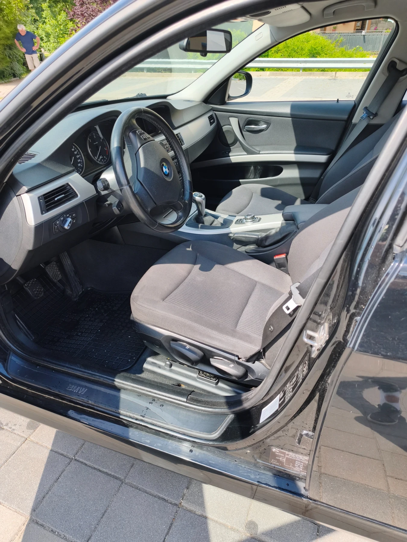 BMW 318, снимка 11 - Автомобили и джипове - 54861323