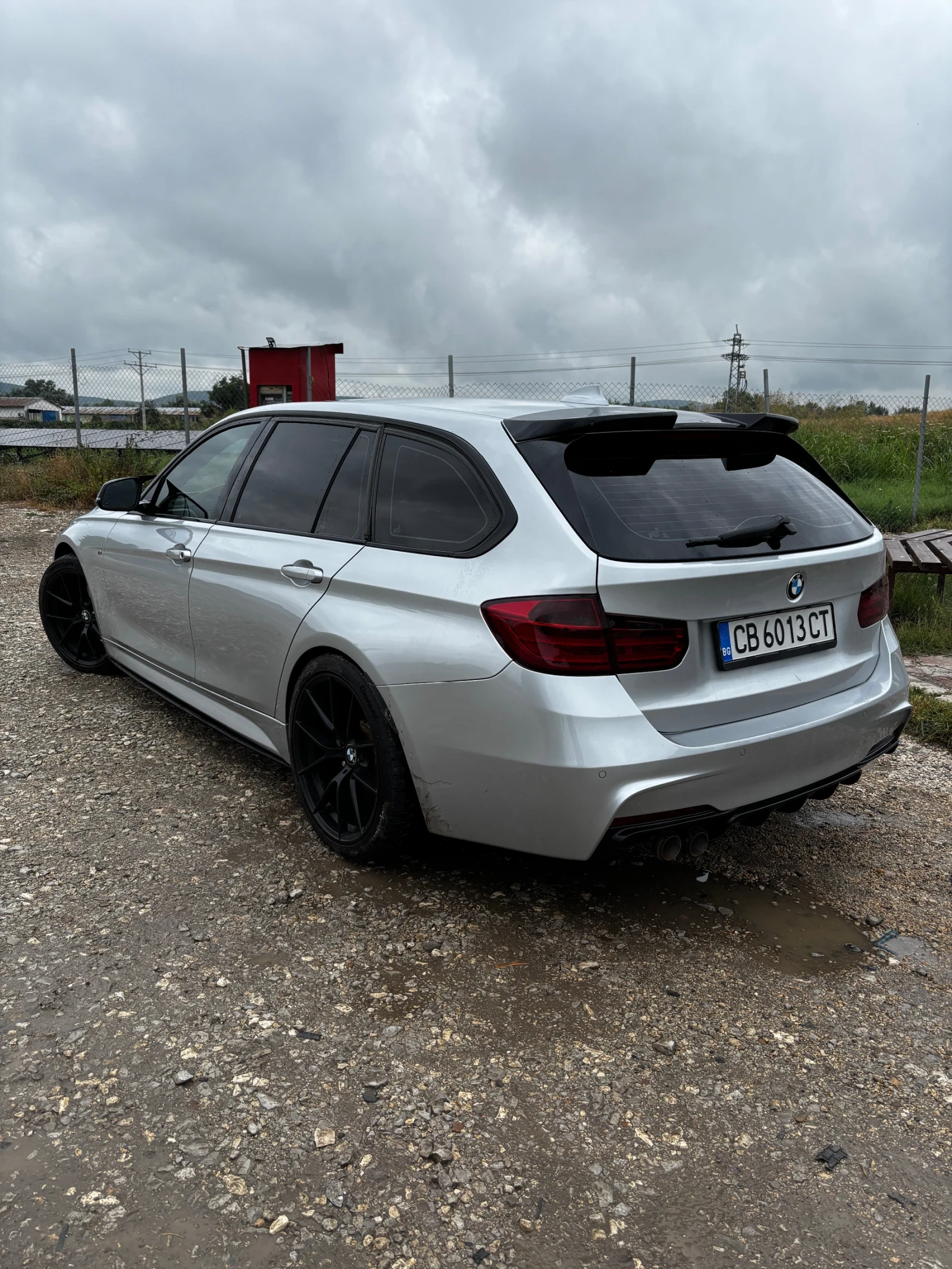 BMW 320 BMW F31 320D , снимка 4 - Автомобили и джипове - 55180912