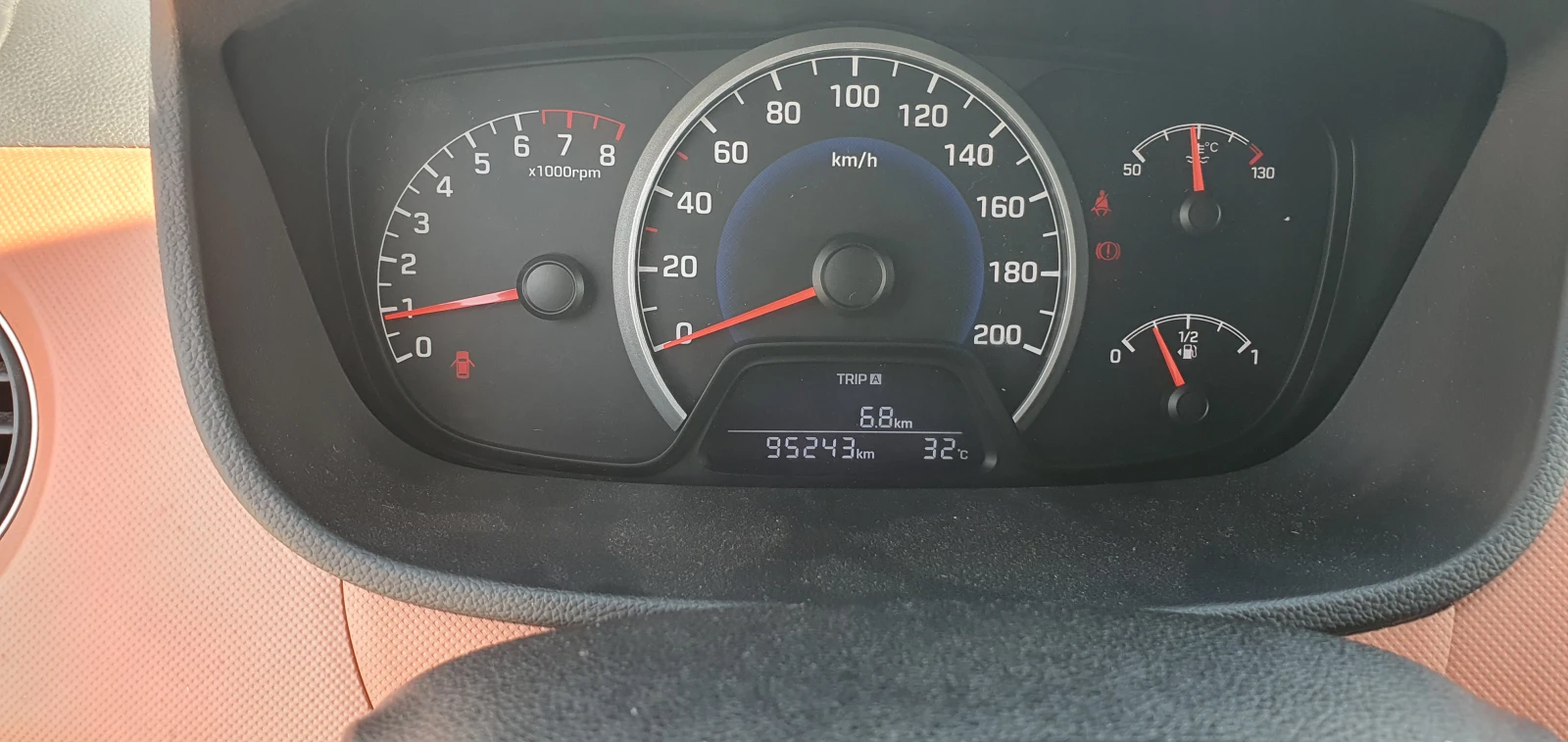 Hyundai I10 1.0I- World Cup Edition | Mobile.bg � ����������� 15