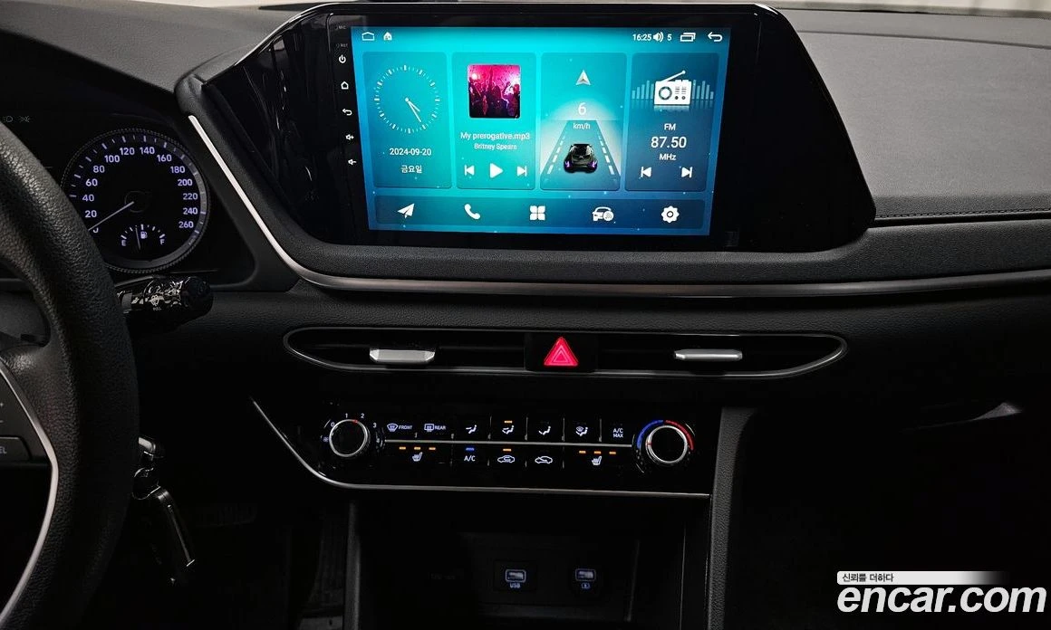 Hyundai Sonata 2.0 Smart, снимка 15 - Автомобили и джипове - 55676650