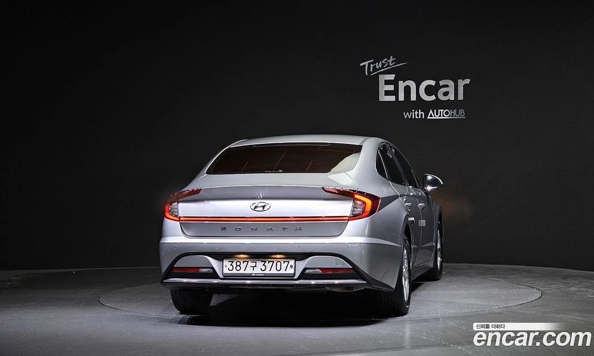 Hyundai Sonata 2.0 Smart, снимка 4 - Автомобили и джипове - 55676650