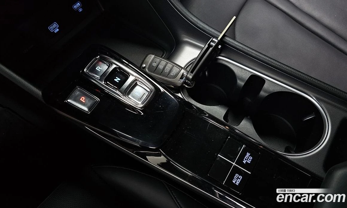 Hyundai Sonata 2.0 Smart, снимка 9 - Автомобили и джипове - 55676650