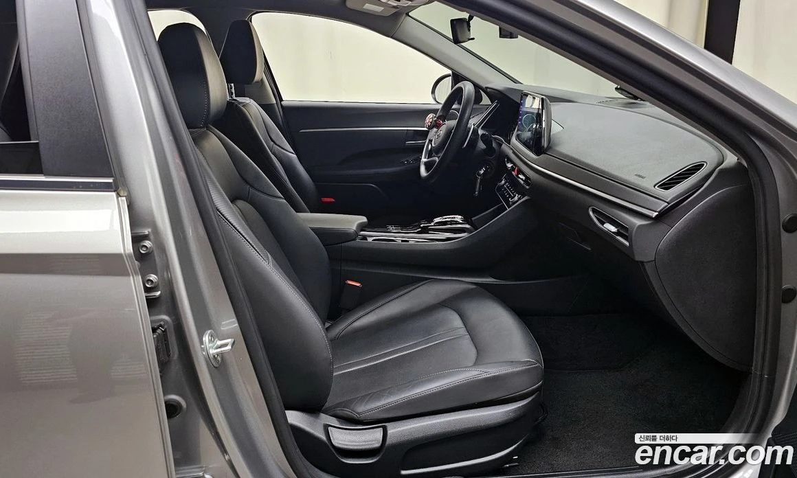 Hyundai Sonata 2.0 Smart, снимка 10 - Автомобили и джипове - 55676650