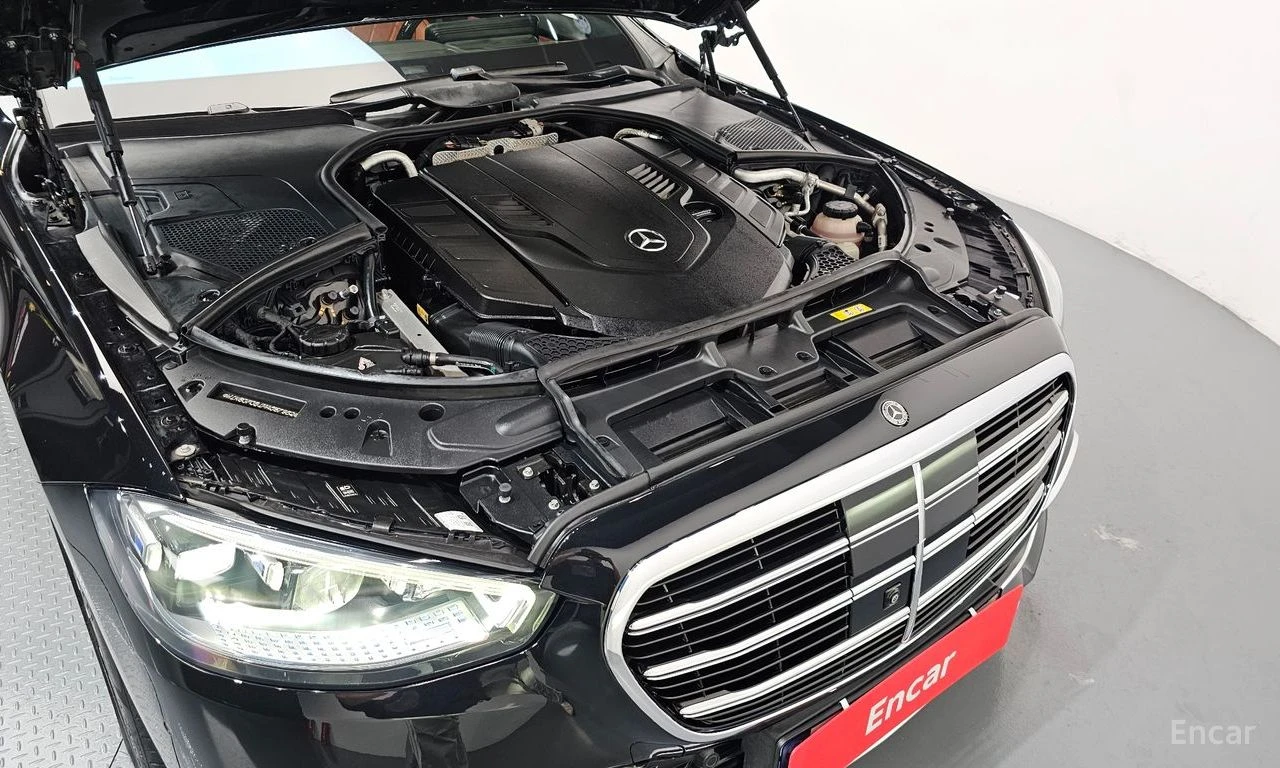 Mercedes-Benz S 580 L* 4MATIC* BURMESTER* ДИГИТАЛНО* ТАБЛО* ОБДУХВАНЕ*, снимка 17 - Автомобили и джипове - 55696804