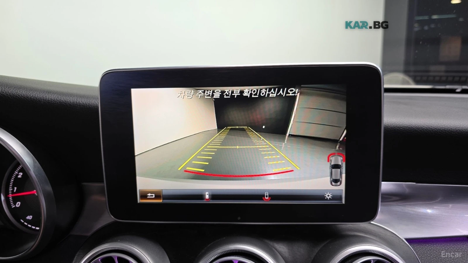 Mercedes-Benz C 200 HUD* КОЖА* НАВИ* ПАНО* АВТОКРЕДИТ, снимка 13 - Автомобили и джипове - 55709726