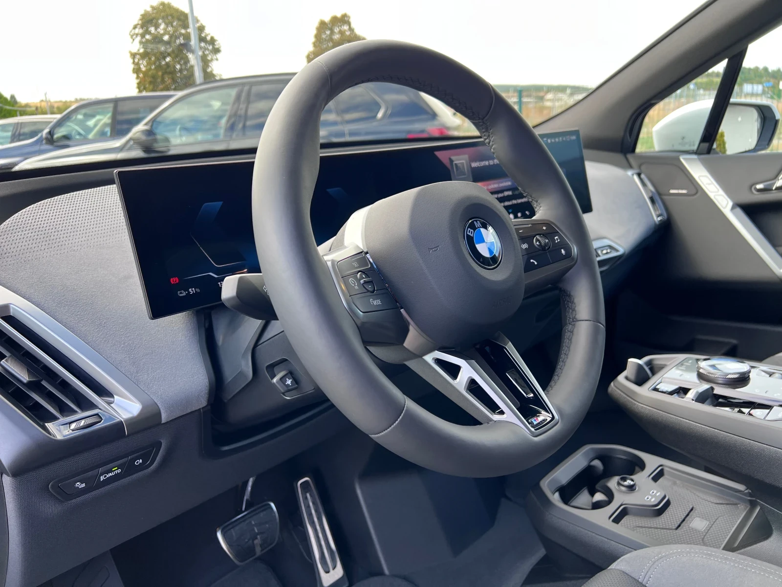 BMW iX X-Drive 60* M Sport Pro*  | Mobile.bg � ����������� 7