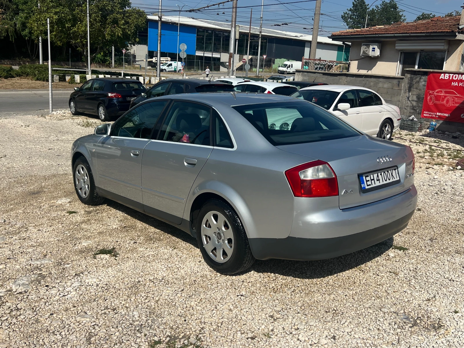 Audi A4 1.9 TDI 6 СКОРОСТИ, снимка 3 - Автомобили и джипове - 56163544