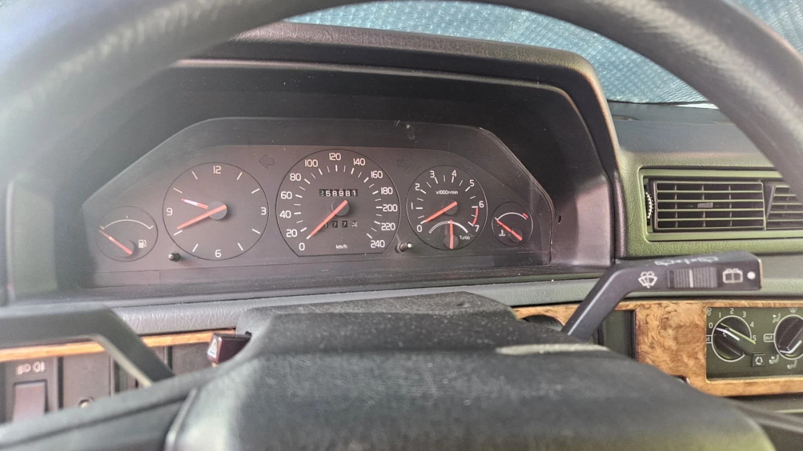 Volvo 940 945 Polar, снимка 8 - Автомобили и джипове - 56597015