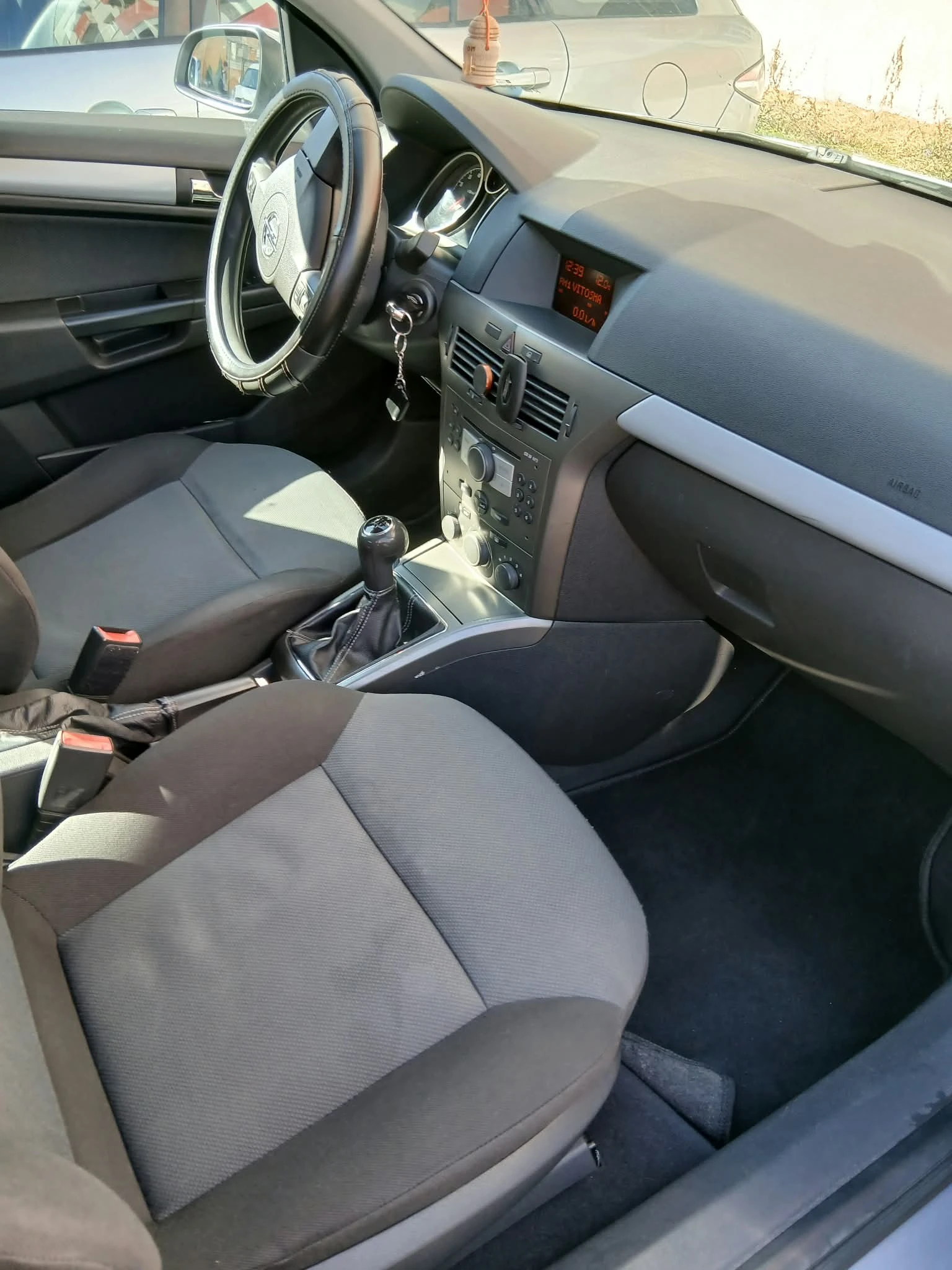 Opel Astra, снимка 6 - Автомобили и джипове - 56620331
