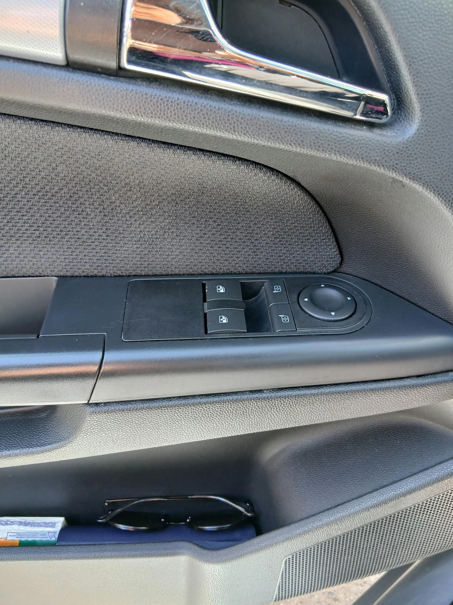 Opel Astra, снимка 10 - Автомобили и джипове - 56620331