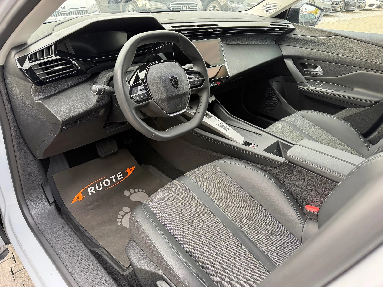 Peugeot 408 1.2 Pure Tech * Allure* �������/360������/Keyless | Mobile.bg � ����������� 8