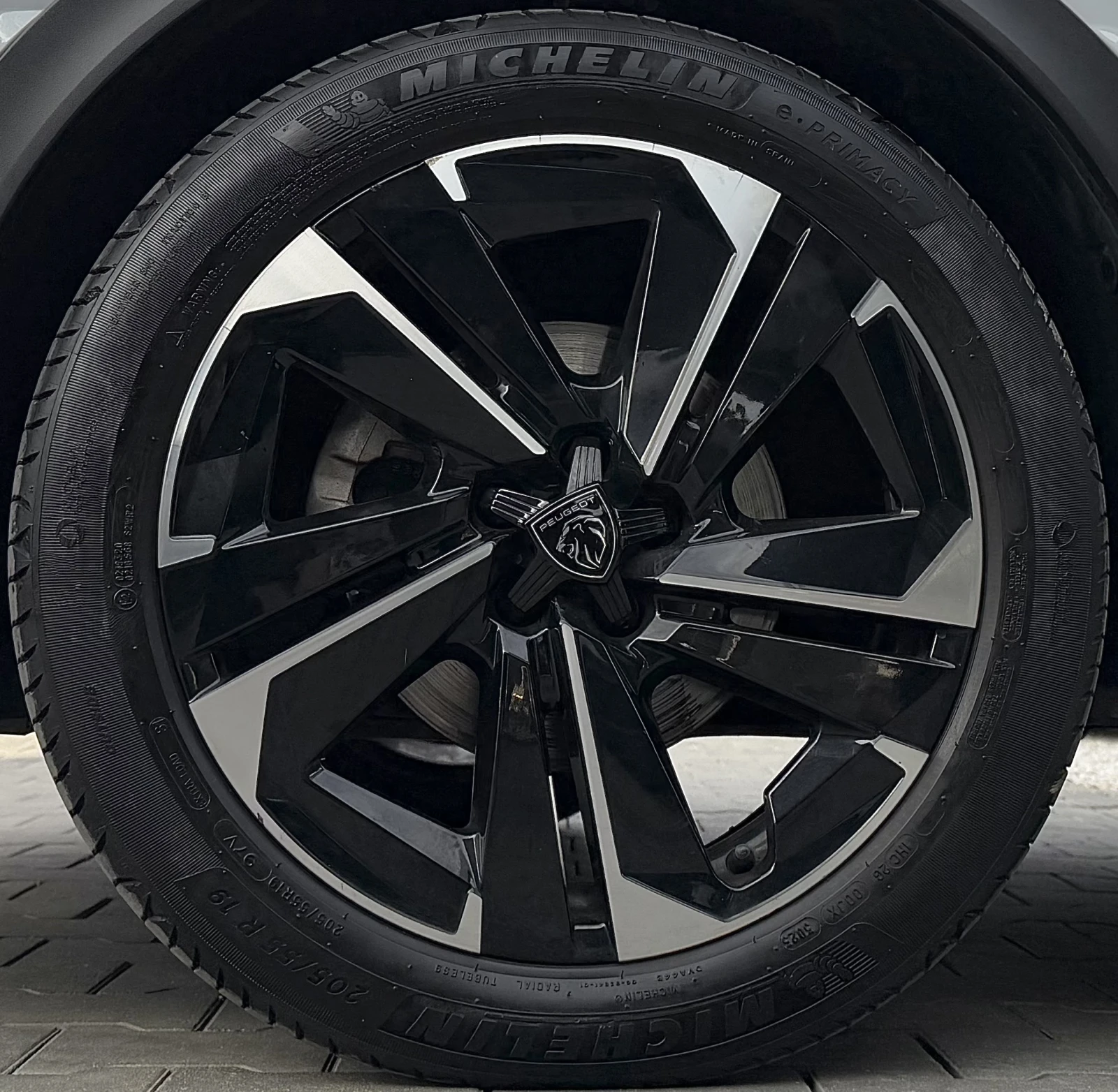 Peugeot 408 1.2 Pure Tech * Allure* �������/360������/Keyless | Mobile.bg � ����������� 17