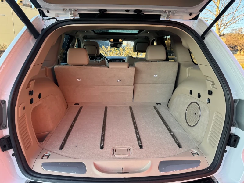 Jeep Grand cherokee 5.7 хеми, снимка 8 - Автомобили и джипове - 53137314