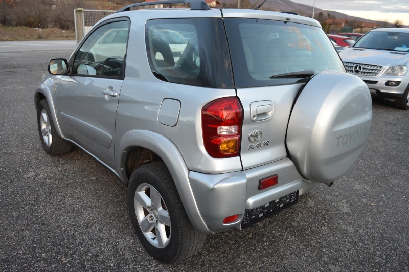 Toyota Rav4 2.0D4D-4X4-KLIMA, снимка 7 - Автомобили и джипове - 48296337