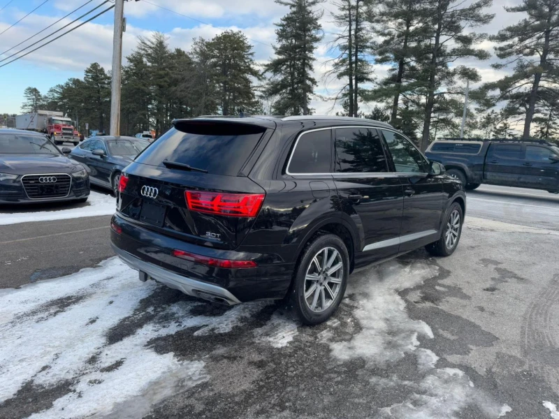 Audi Q7 Premium Plus* Диг.табло* Bose* 360* Дистроник* , снимка 3 - Автомобили и джипове - 48787716