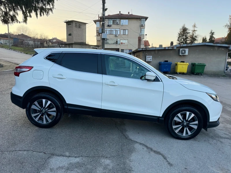 Nissan Qashqai J11 * 1.5 DCI * 110 к.с * НАПЪЛНО ОБСЛУЖЕН * , снимка 6 - Автомобили и джипове - 52450870