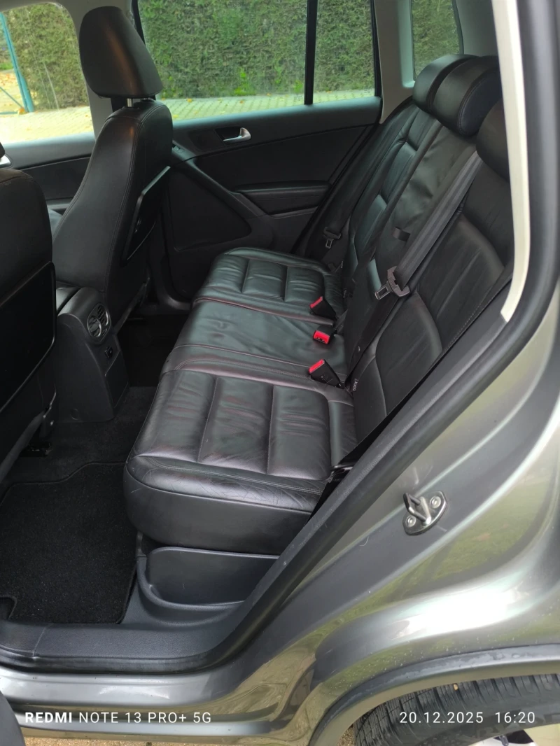 VW Tiguan 4* 4 бензин, снимка 10 - Автомобили и джипове - 52858826