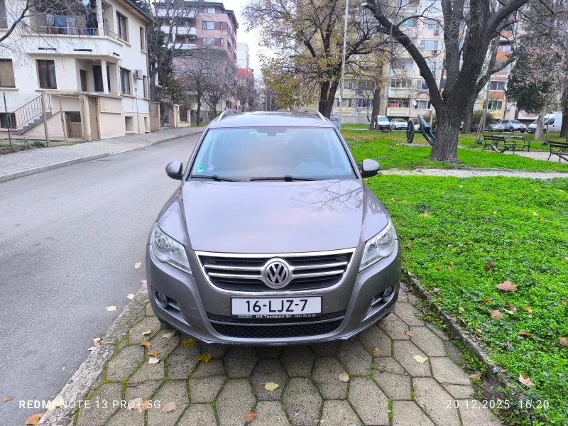 VW Tiguan 4* 4 бензин, снимка 3 - Автомобили и джипове - 52858826