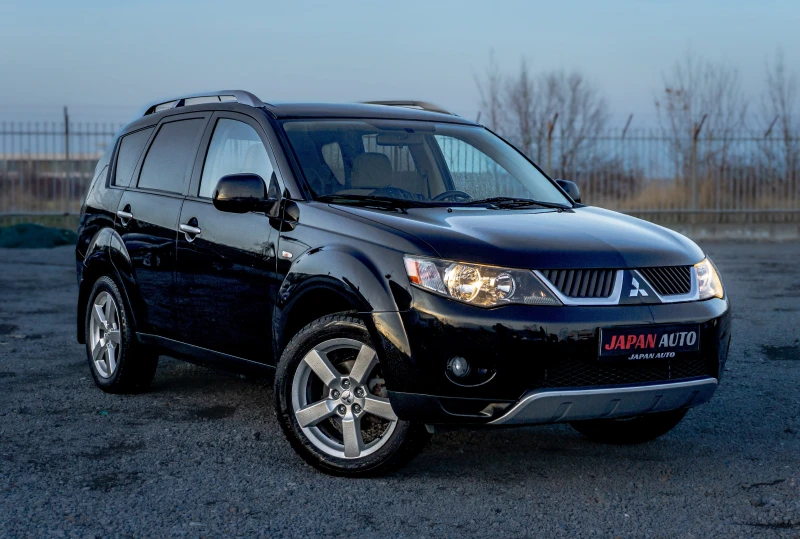 Mitsubishi Outlander 2.4i 170hp 4х4 | С гаранция!, снимка 3 - Автомобили и джипове - 52888340