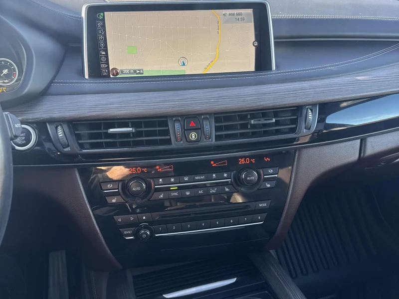 BMW X5 35I xDrive* M-pack* HEAD-UP* ОБДУХВАНЕ* ПАНОРАМА* , снимка 12 - Автомобили и джипове - 53483974