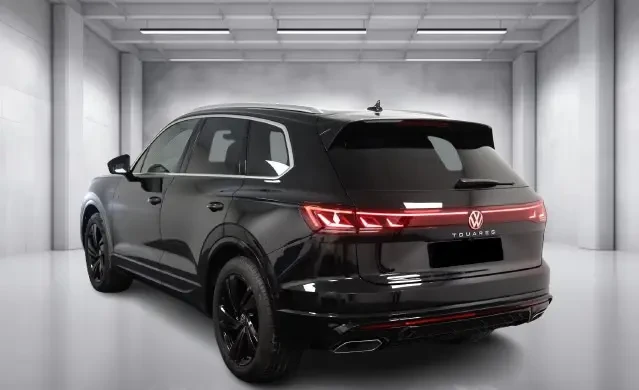 VW Touareg 3.0 TSI 4Motion = R-line = Гаранция, снимка 3 - Автомобили и джипове - 54178432