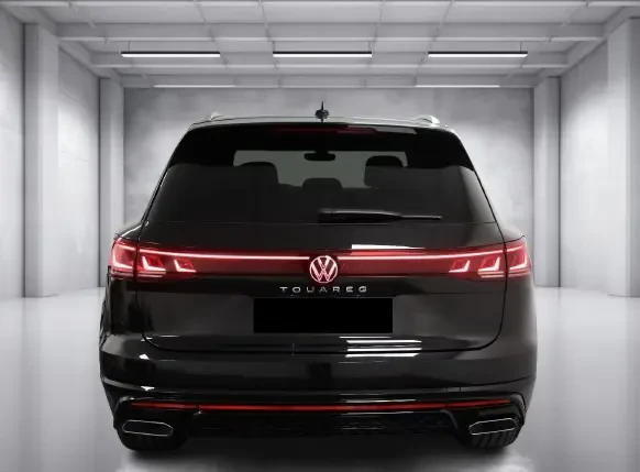 VW Touareg 3.0 TSI 4Motion = R-line = Гаранция, снимка 2 - Автомобили и джипове - 54178432