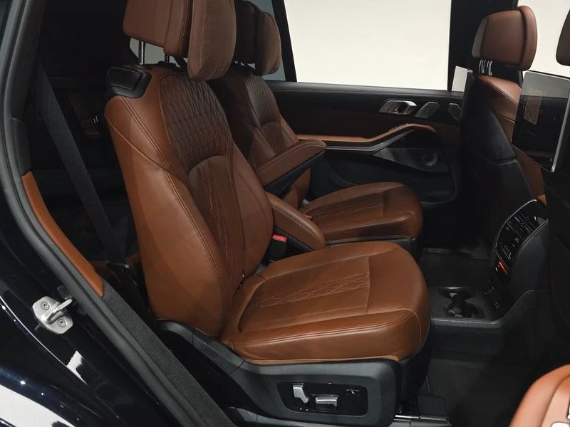 BMW X7 X7 ??M50I 6-Seater, снимка 11 - Автомобили и джипове - 55663163