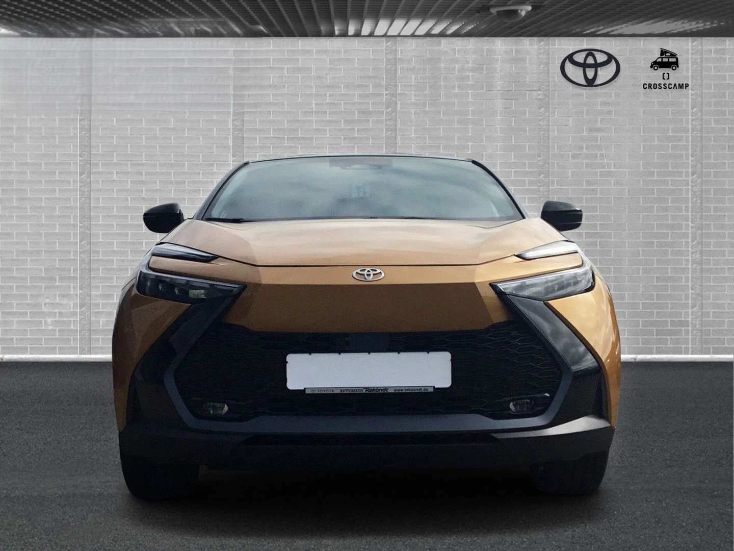 Toyota C-HR 2.0 Hybrid Lounge Premiere - изображение 4